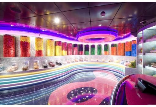 MSC Fantasia - tienda de caramelos